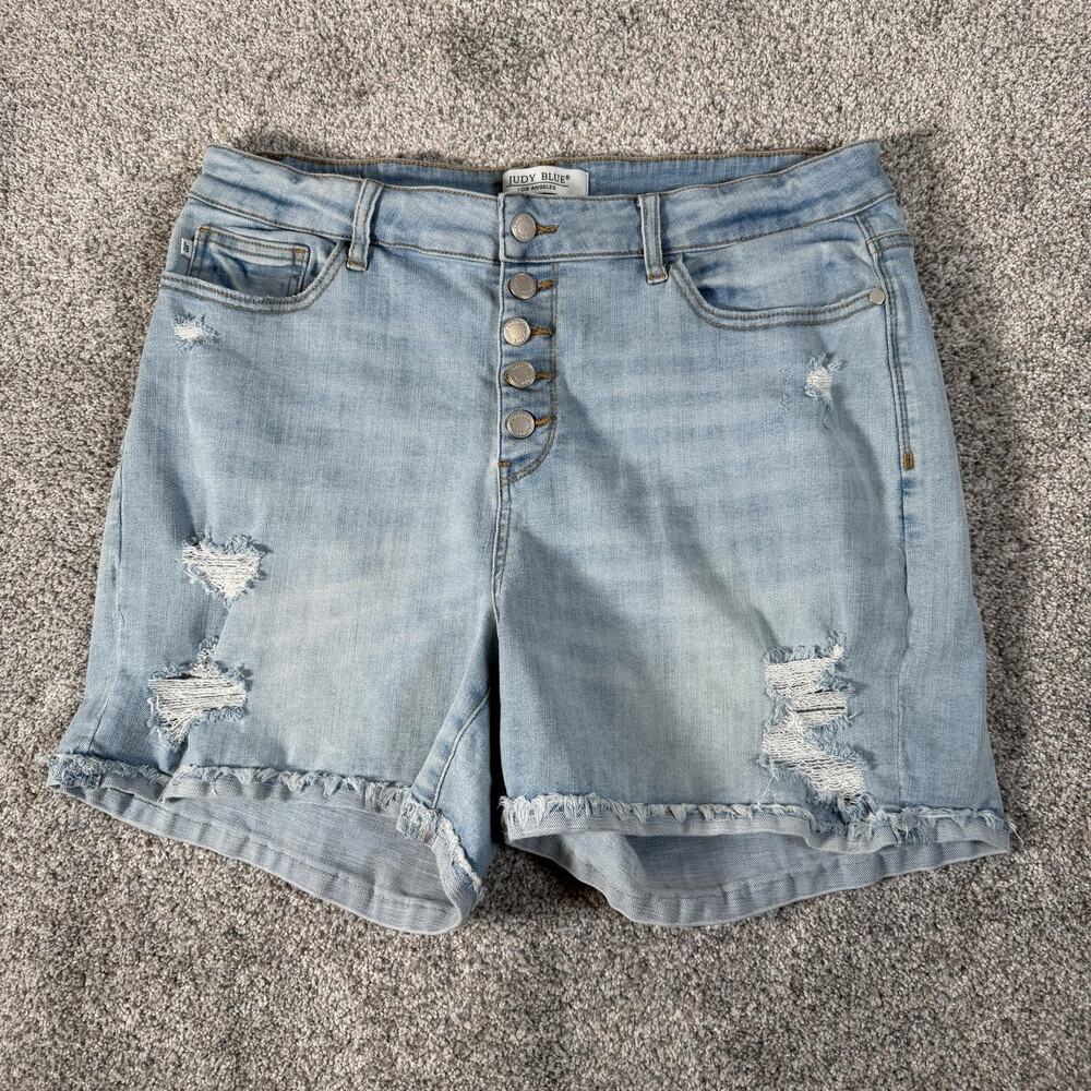 Judy Blue Boyfriend Shorts Womens 2XL 34x7 Light Wash Distressed Button Fly